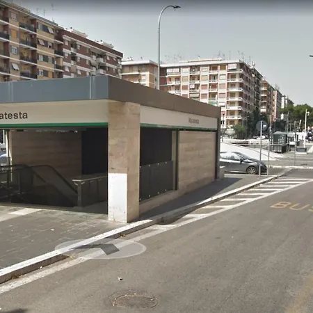 Pigneto Suite appartamento 50 m da metro C-3